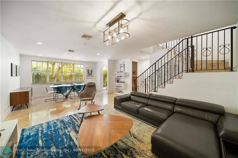 Fort Lauderdale, FL 33304,726 NE 15th Ave