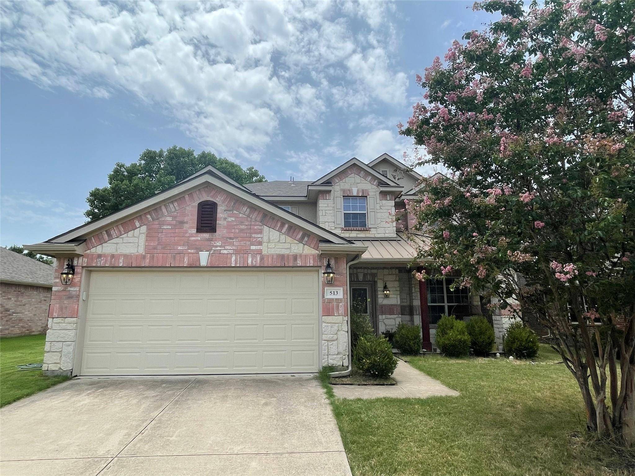 Euless, TX 76039,513 Angela Lane