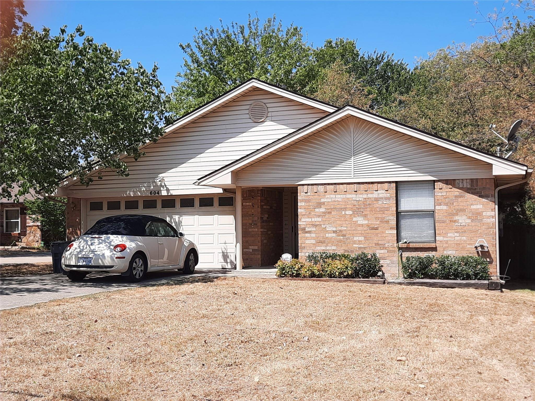 White Settlement, TX 76108,604 Pemberton Drive