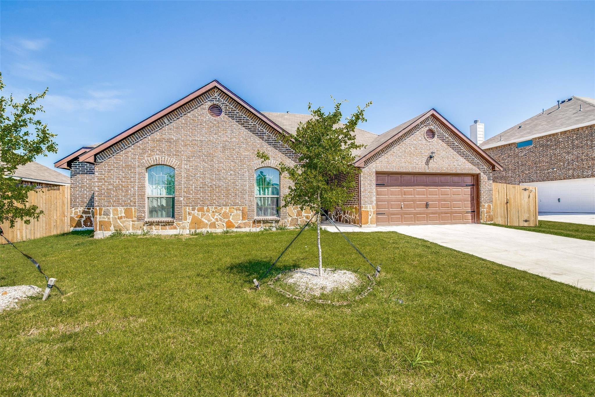 Royse City, TX 75189,519 Long Prairie Drive