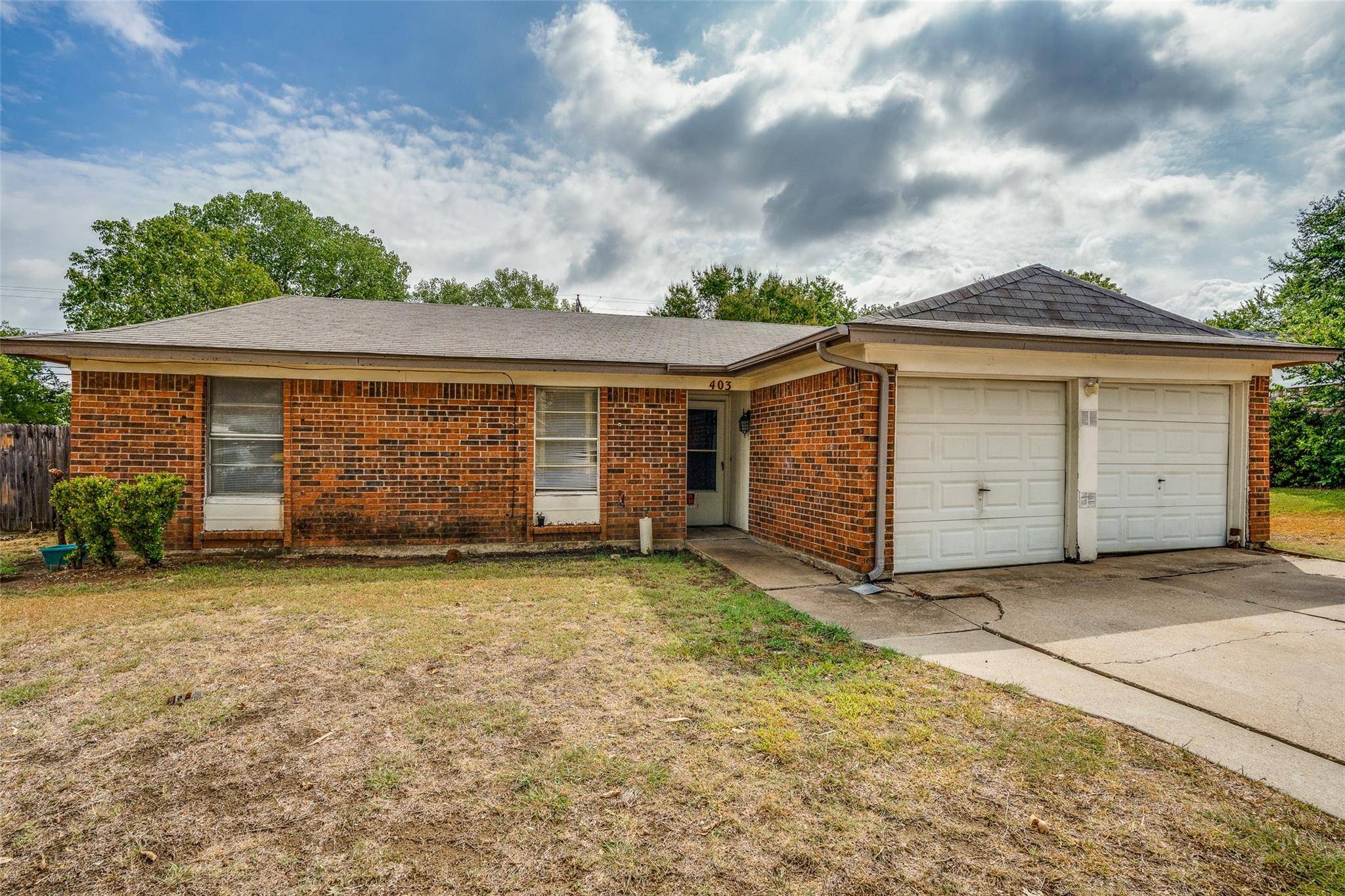 Mansfield, TX 76063,403 S Walnut Creek Drive