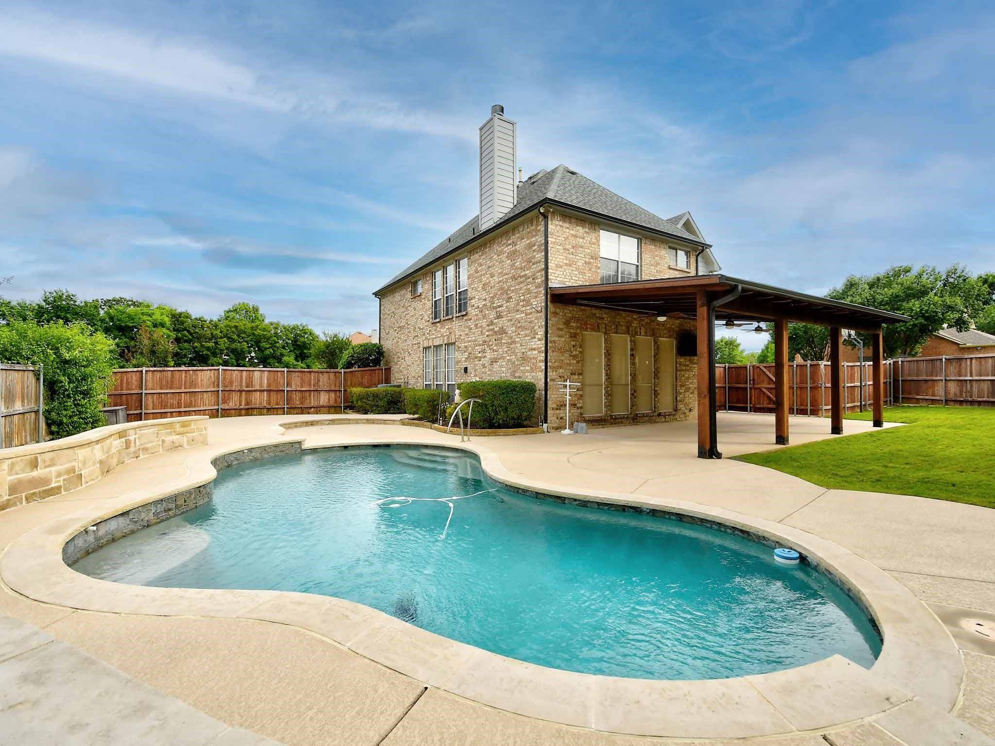 Colleyville, TX 76034,2300 Broadoak Way