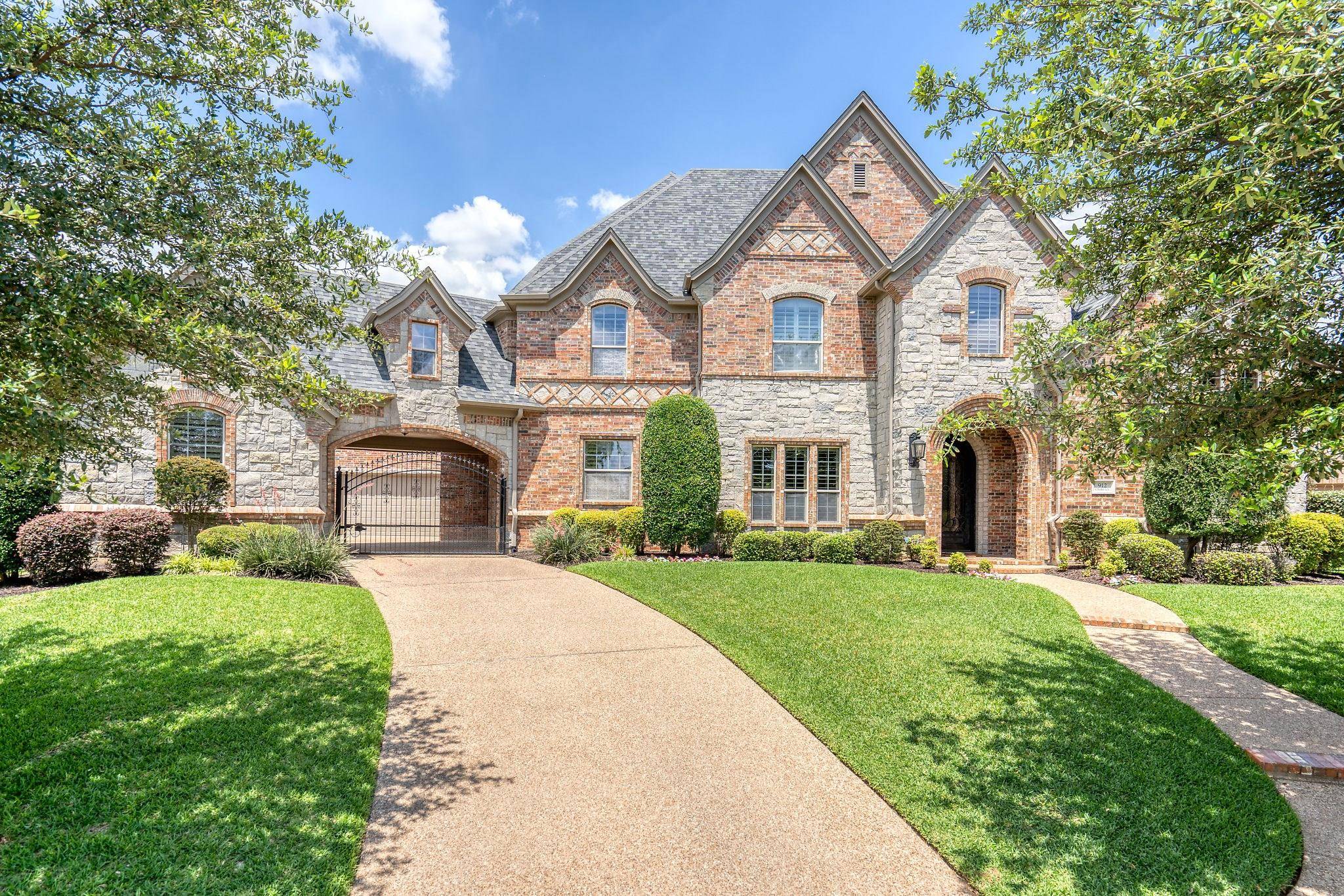 Colleyville, TX 76034,912 Chalet Court