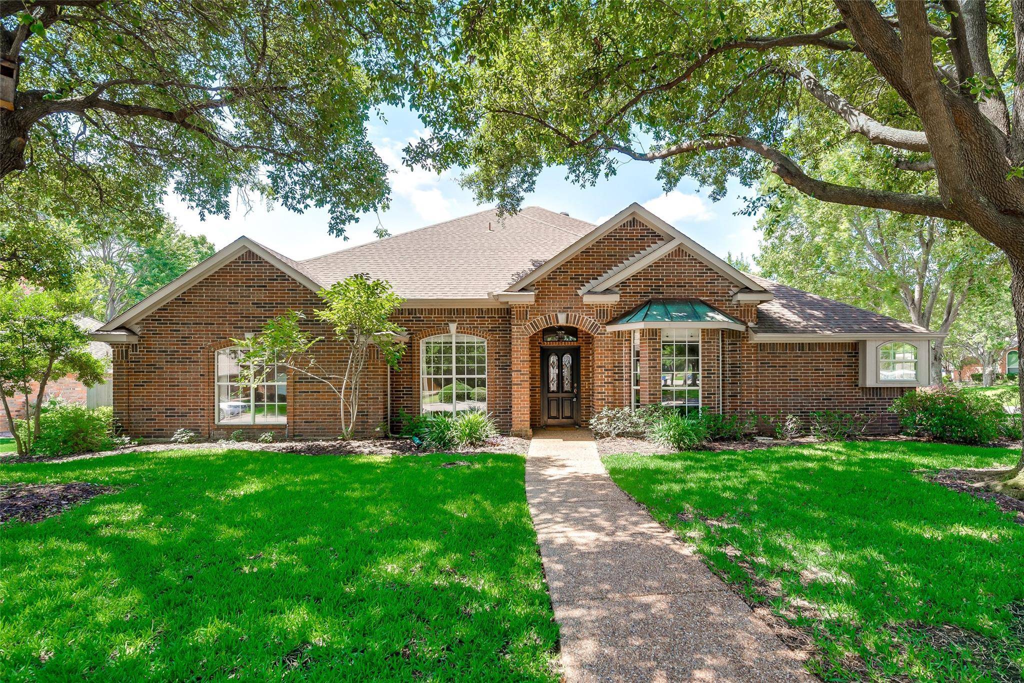 Colleyville, TX 76034,1701 CRESTEDGE Court