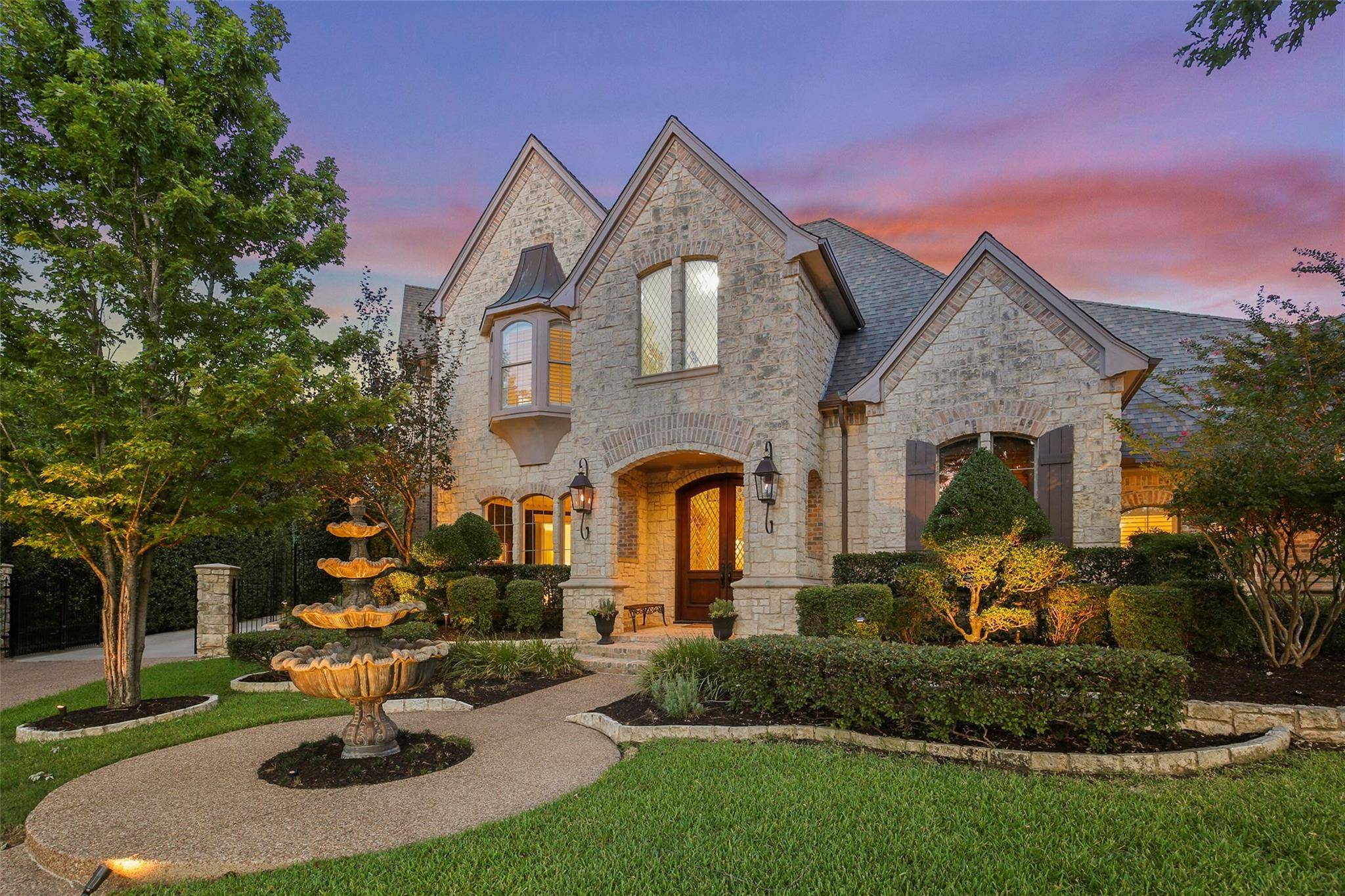 Colleyville, TX 76034,6803 Fallbrook Court