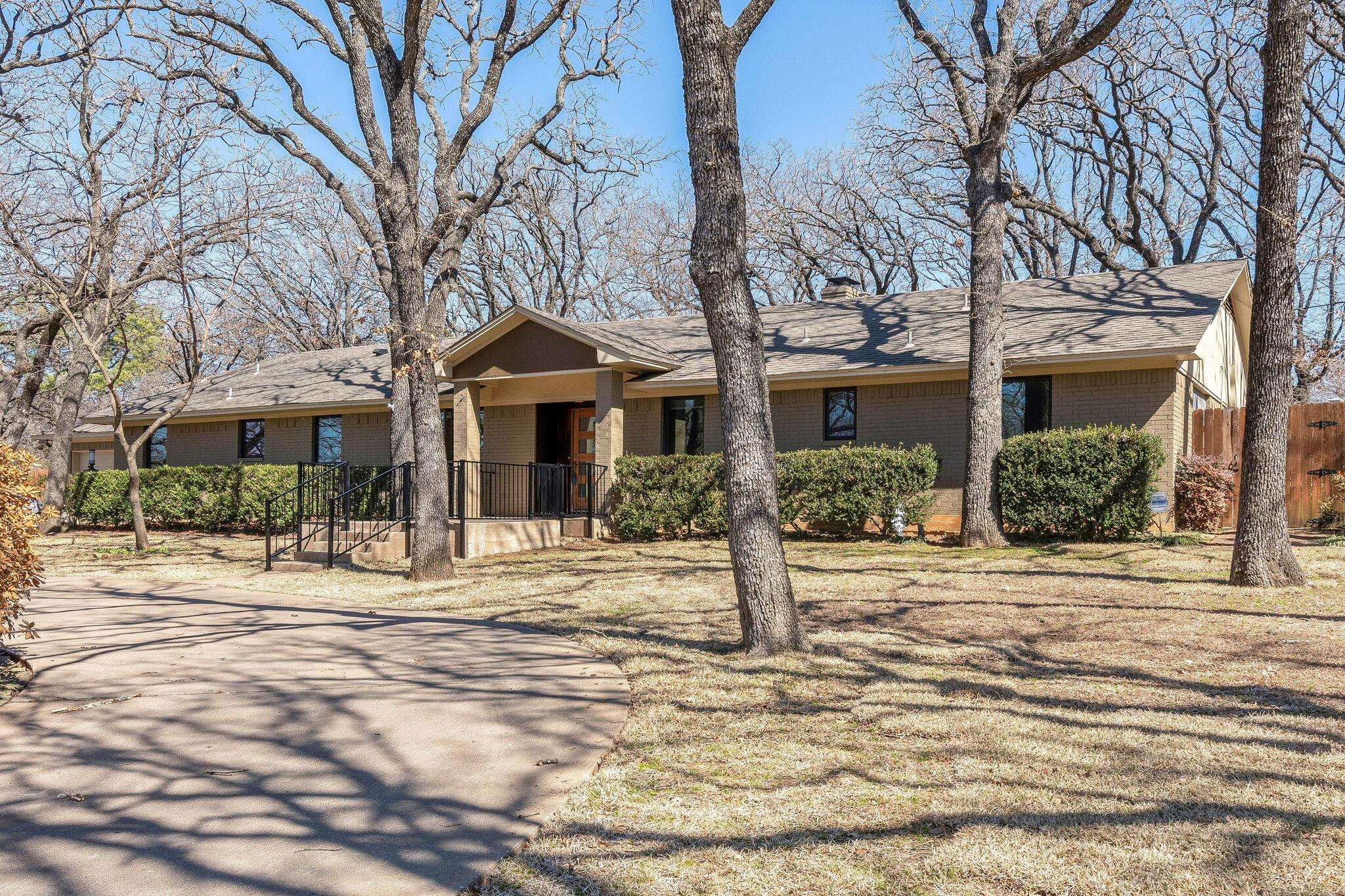 Colleyville, TX 76034,4009 Spring Hollow Street