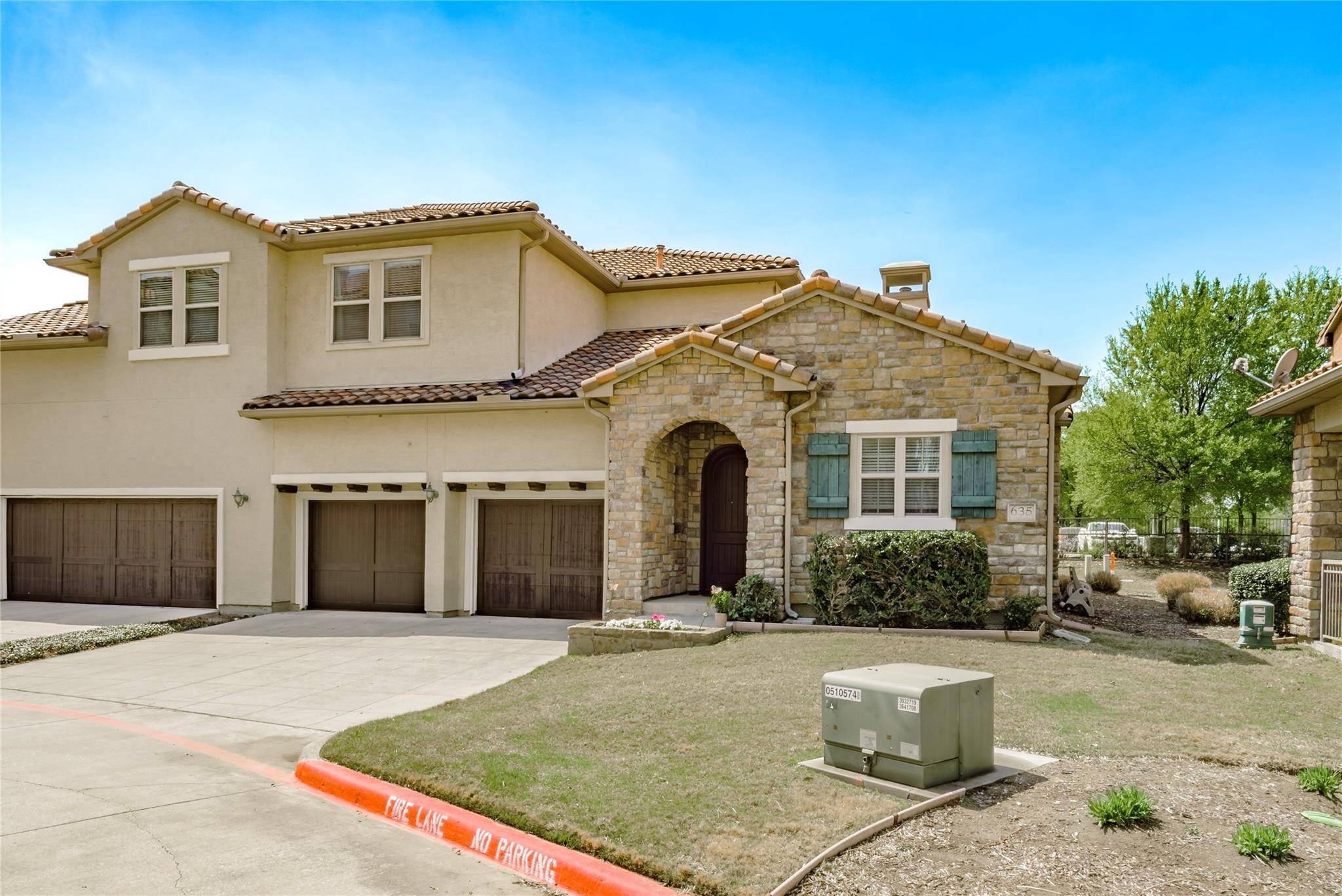 Irving, TX 75039,635 Via Ravello