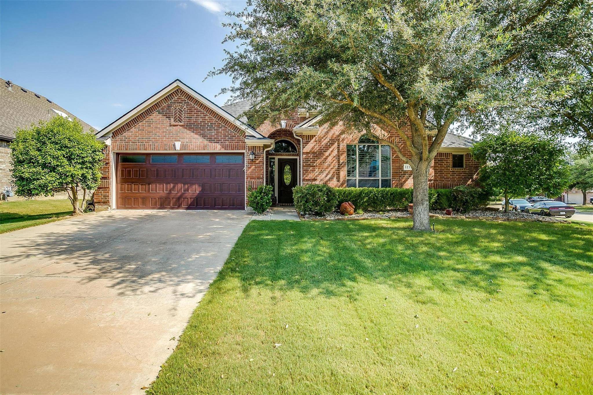 Burleson, TX 76028,1231 Belle Meade Way