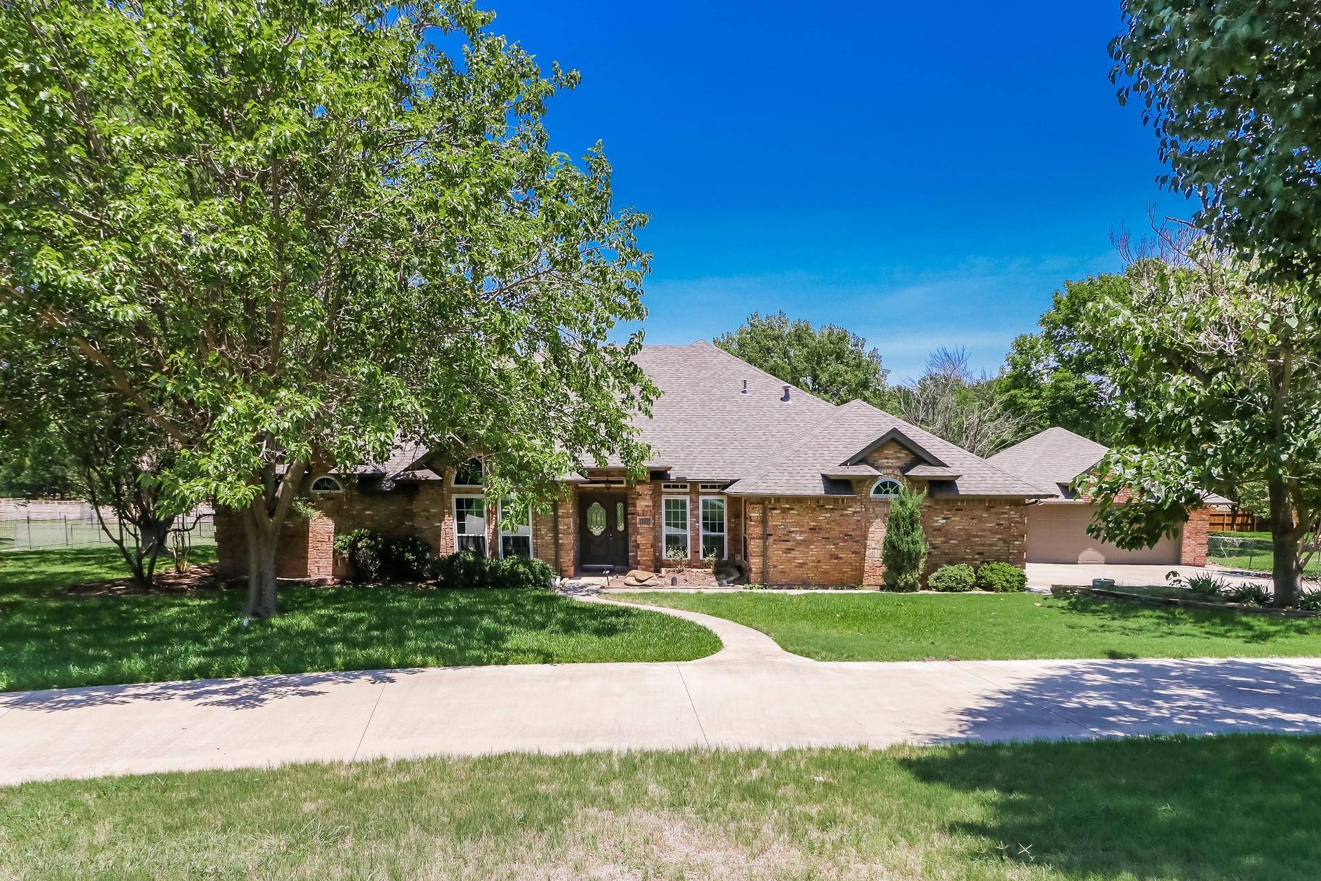 Weatherford, TX 76087,3121 Cimmarron Road