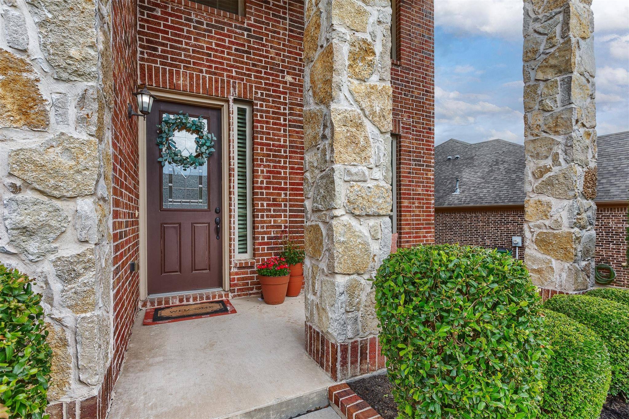 Mckinney, TX 75071,305 Oak Point Drive