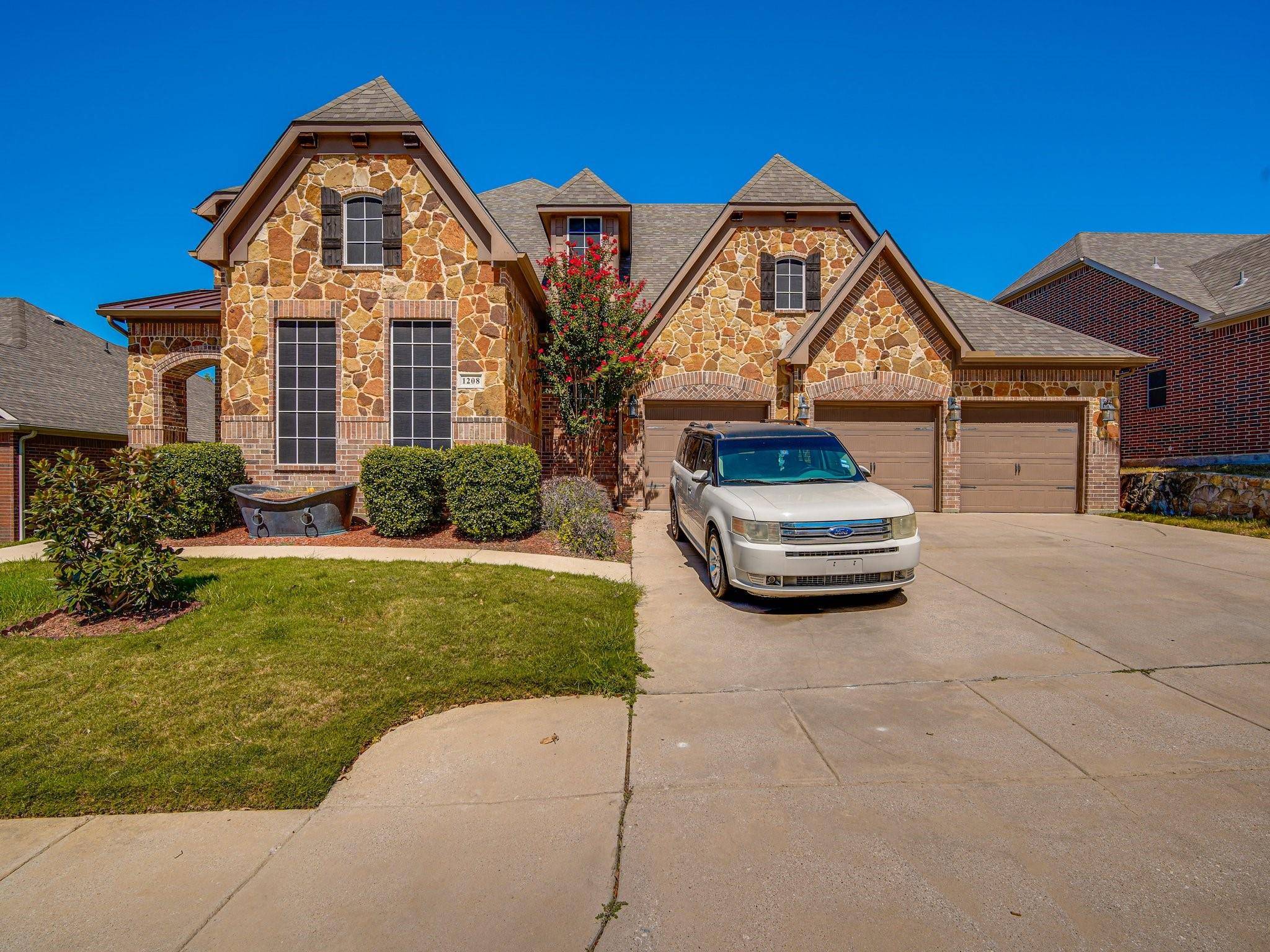 Burleson, TX 76028,1208 Catherine Lane