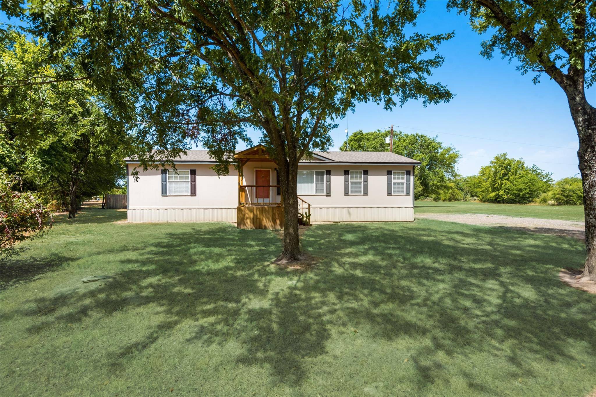 Terrell, TX 75161,12301 County Road 316