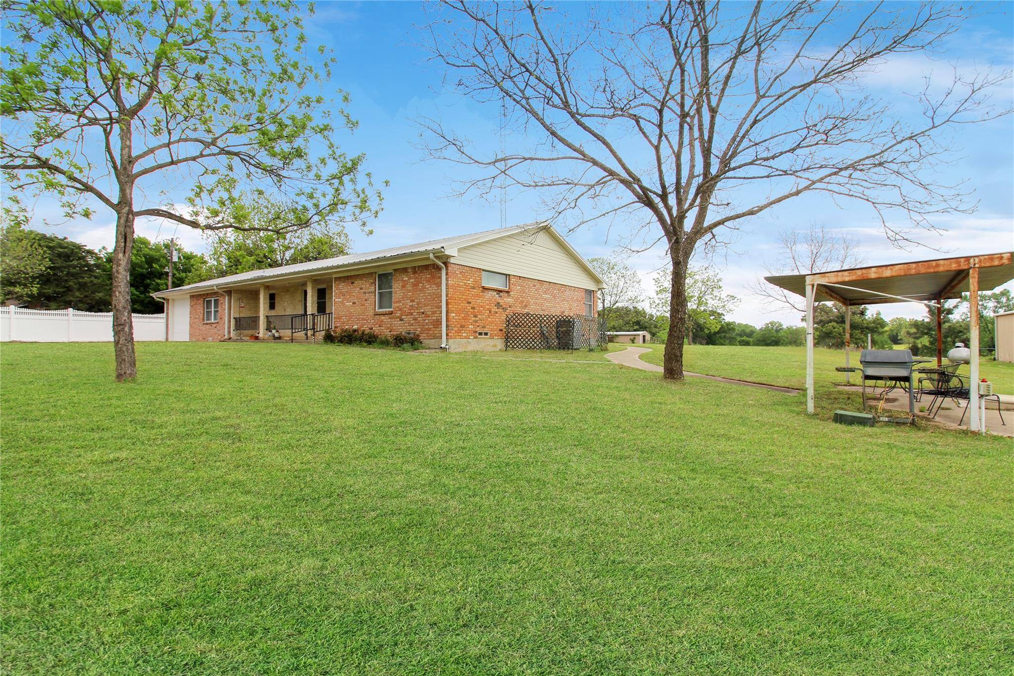 Canton, TX 75103,1216 Van Zandt County Road 1211