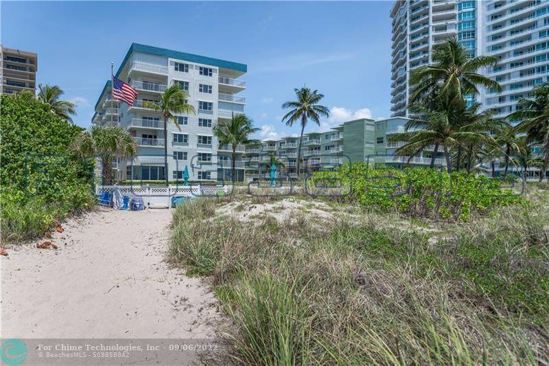 Lauderdale By The Sea, FL 33062,1770 S Ocean Blvd  #607