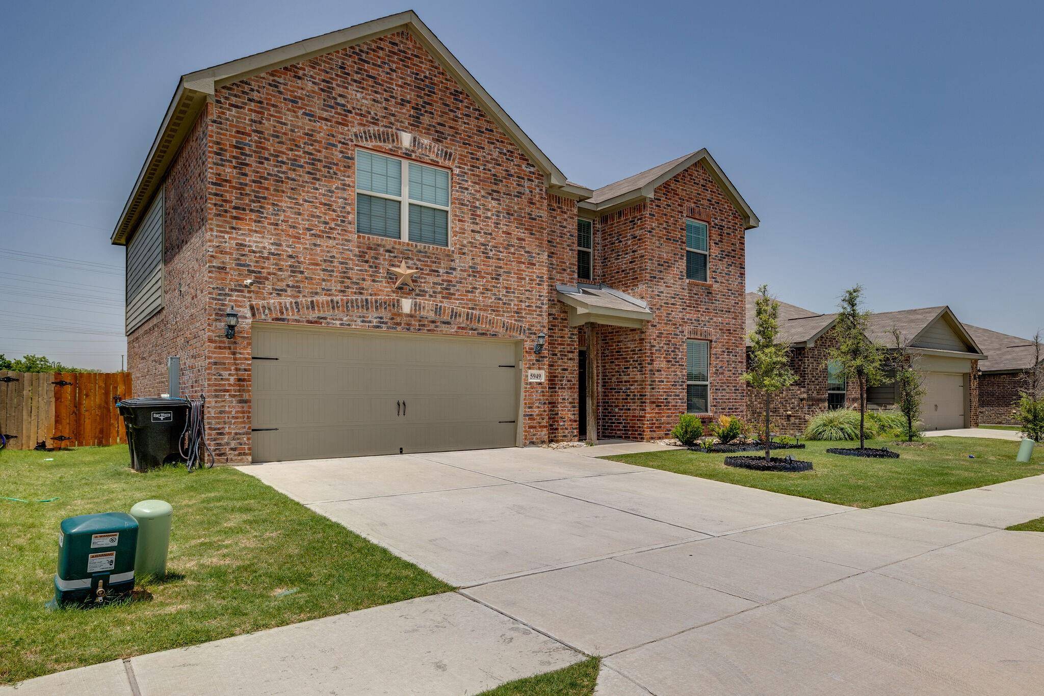 Fort Worth, TX 76179,5949 Obsidian Creek Drive