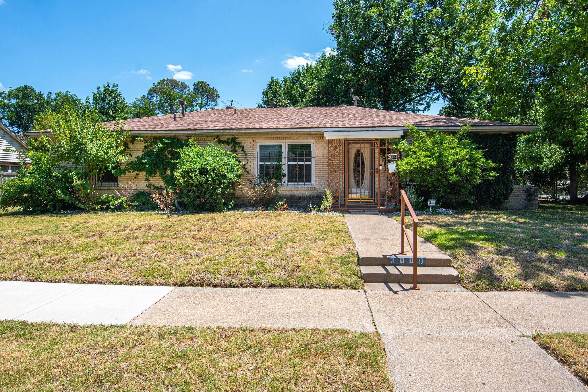 Fort Worth, TX 76111,3000 Primrose Avenue