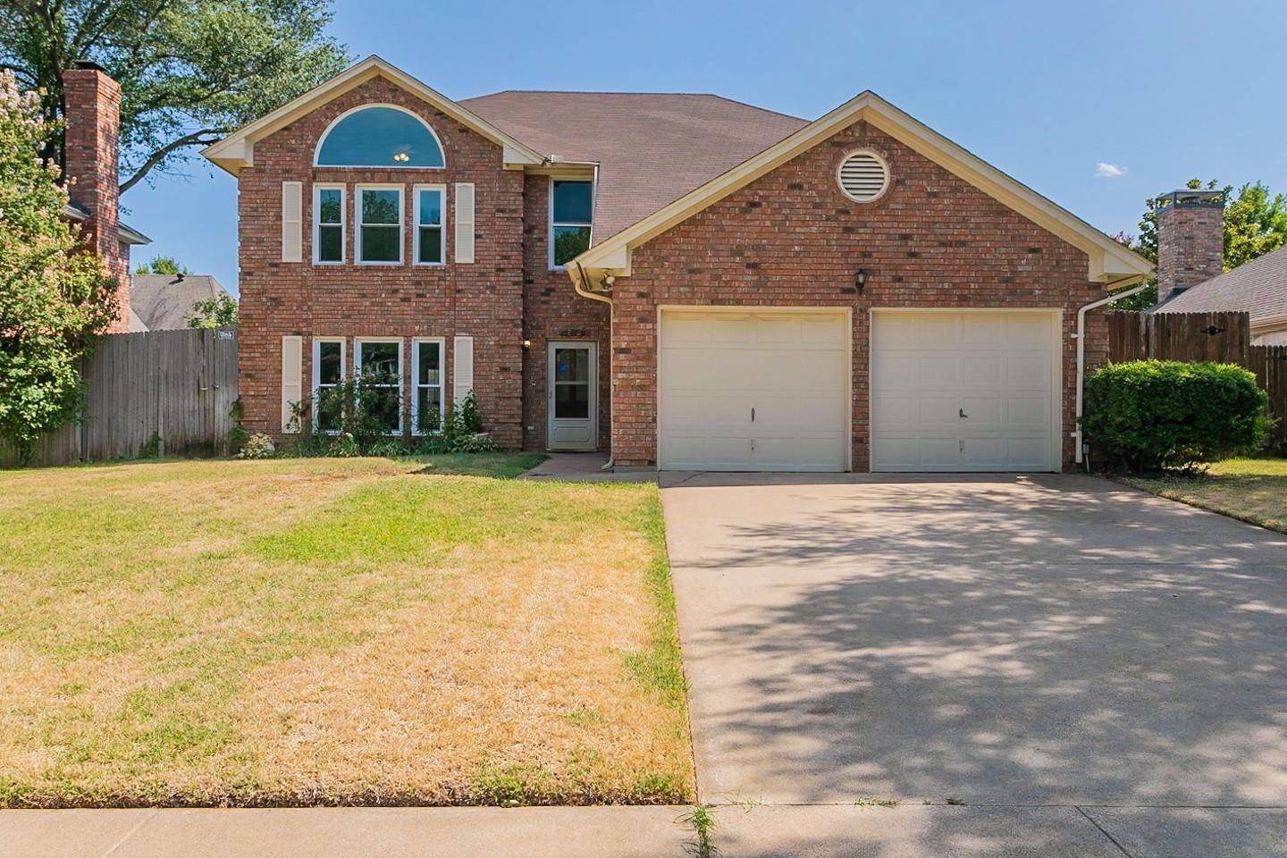 Grapevine, TX 76051,1719 Altacrest Drive