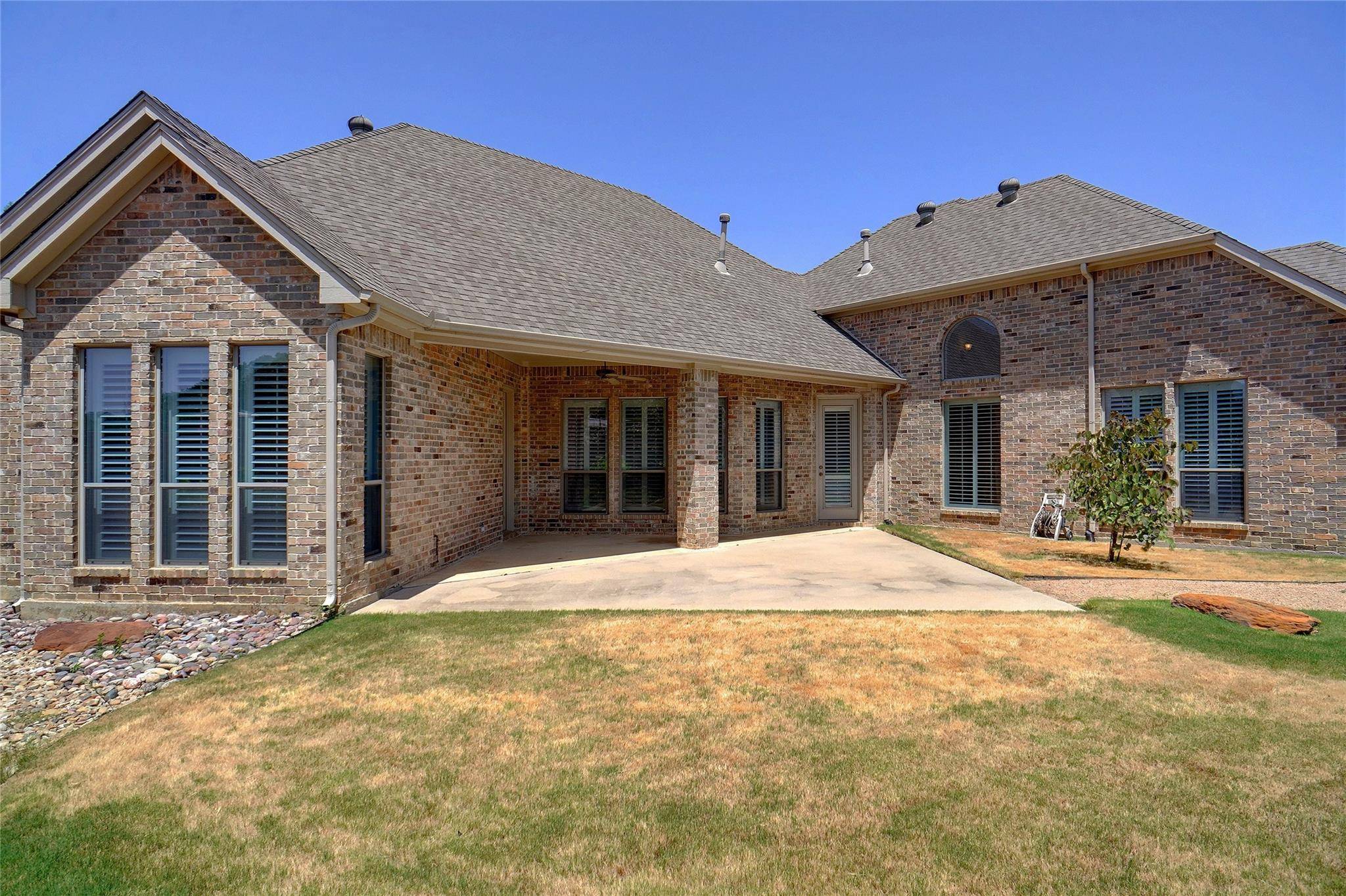 Colleyville, TX 76034,305 Del Mar Court