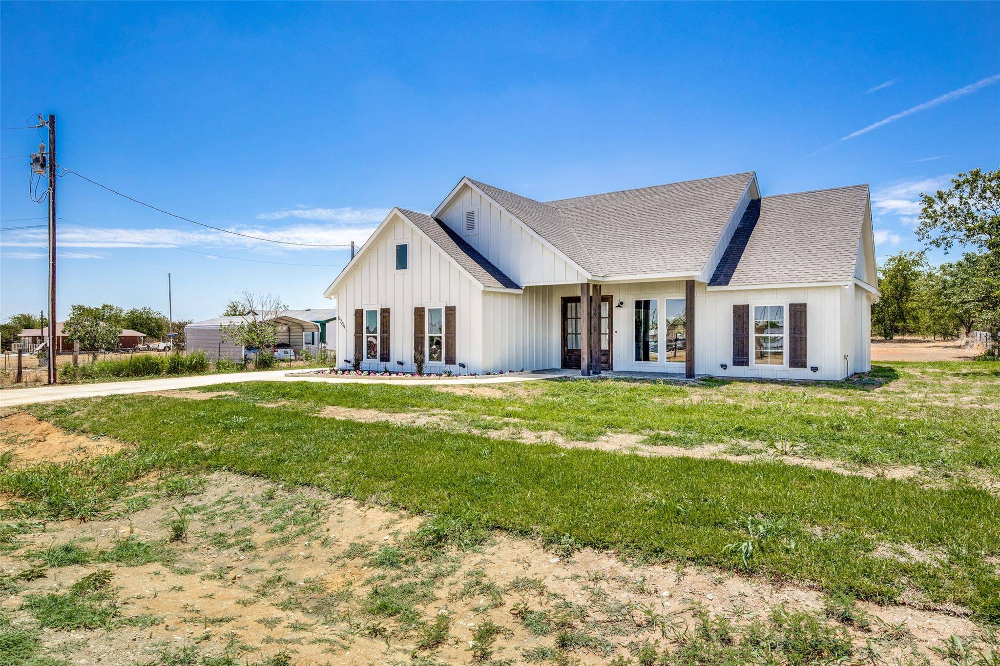 Joshua, TX 76058,5709 Baron Drive