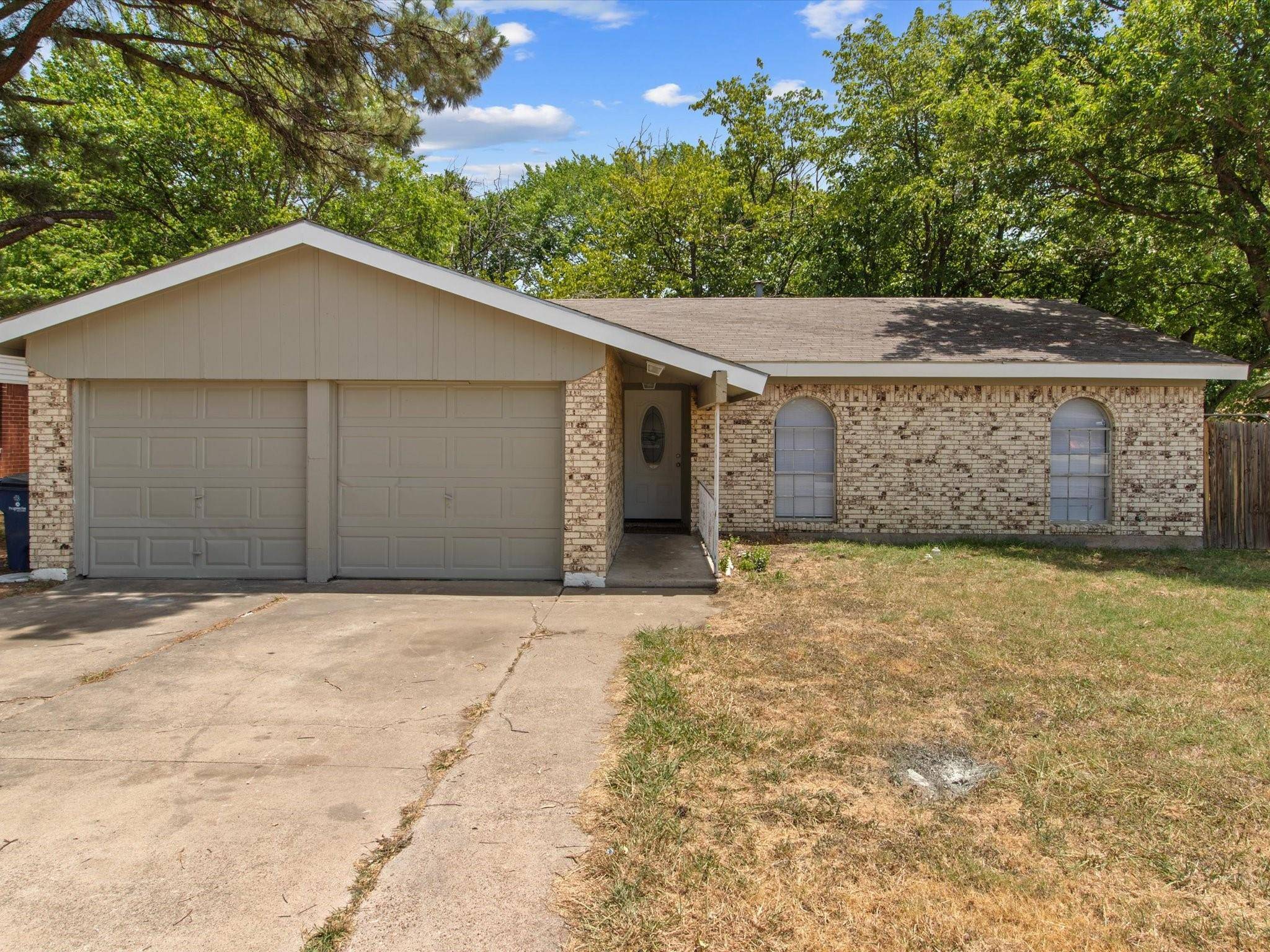 Everman, TX 76140,608 Windsor Drive