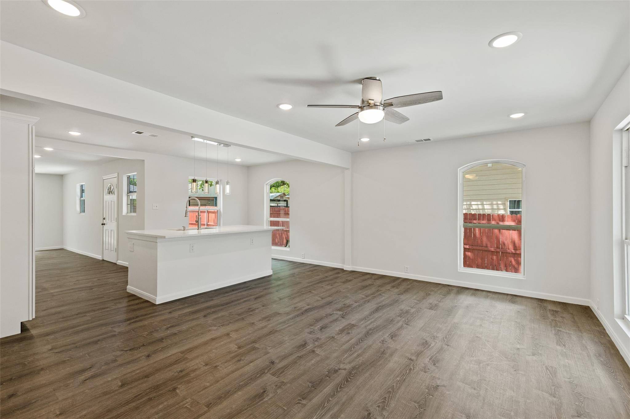 Dallas, TX 75208,1239 S Waverly Drive