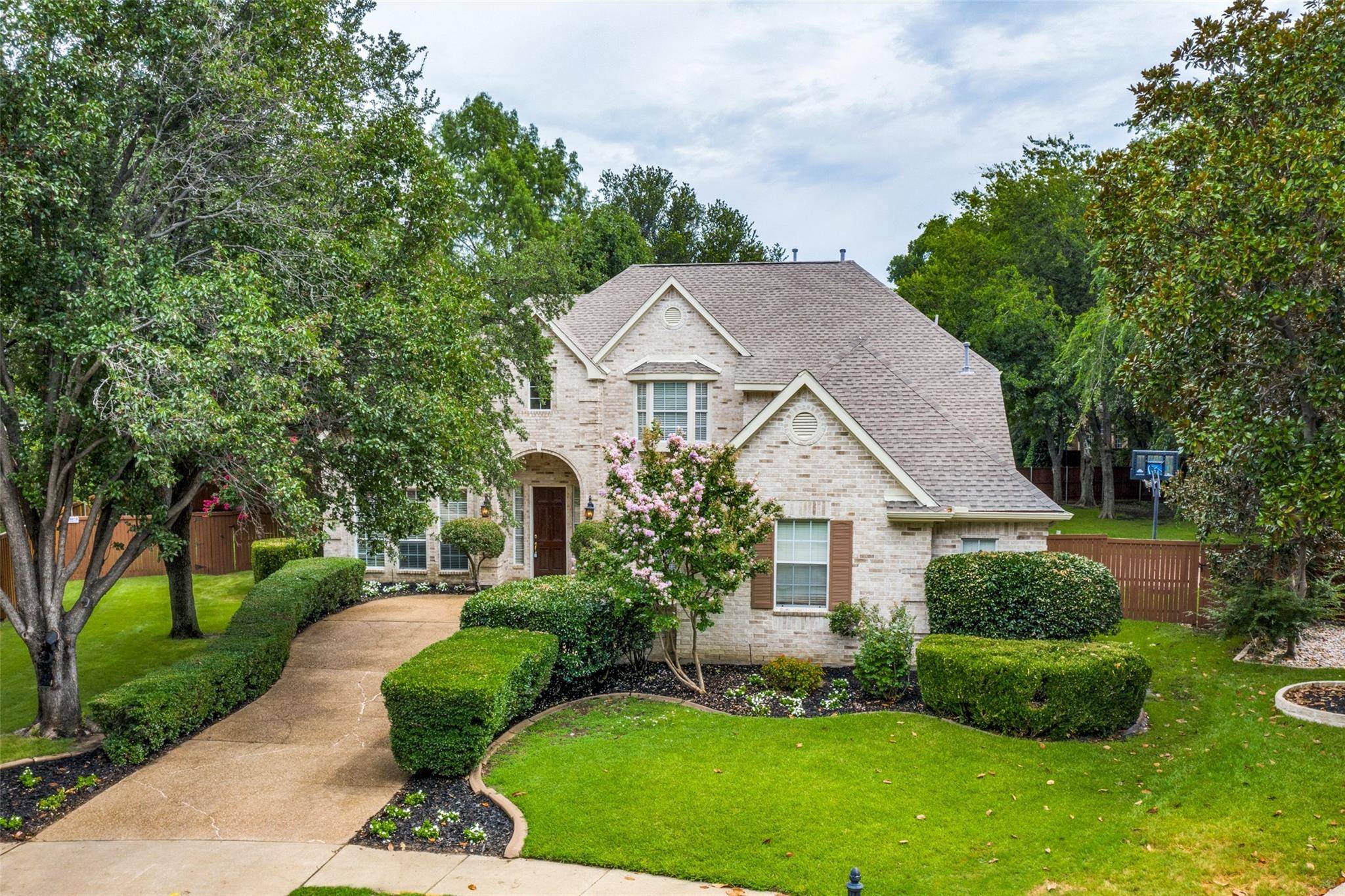 Allen, TX 75013,504 Hunters Creek Court