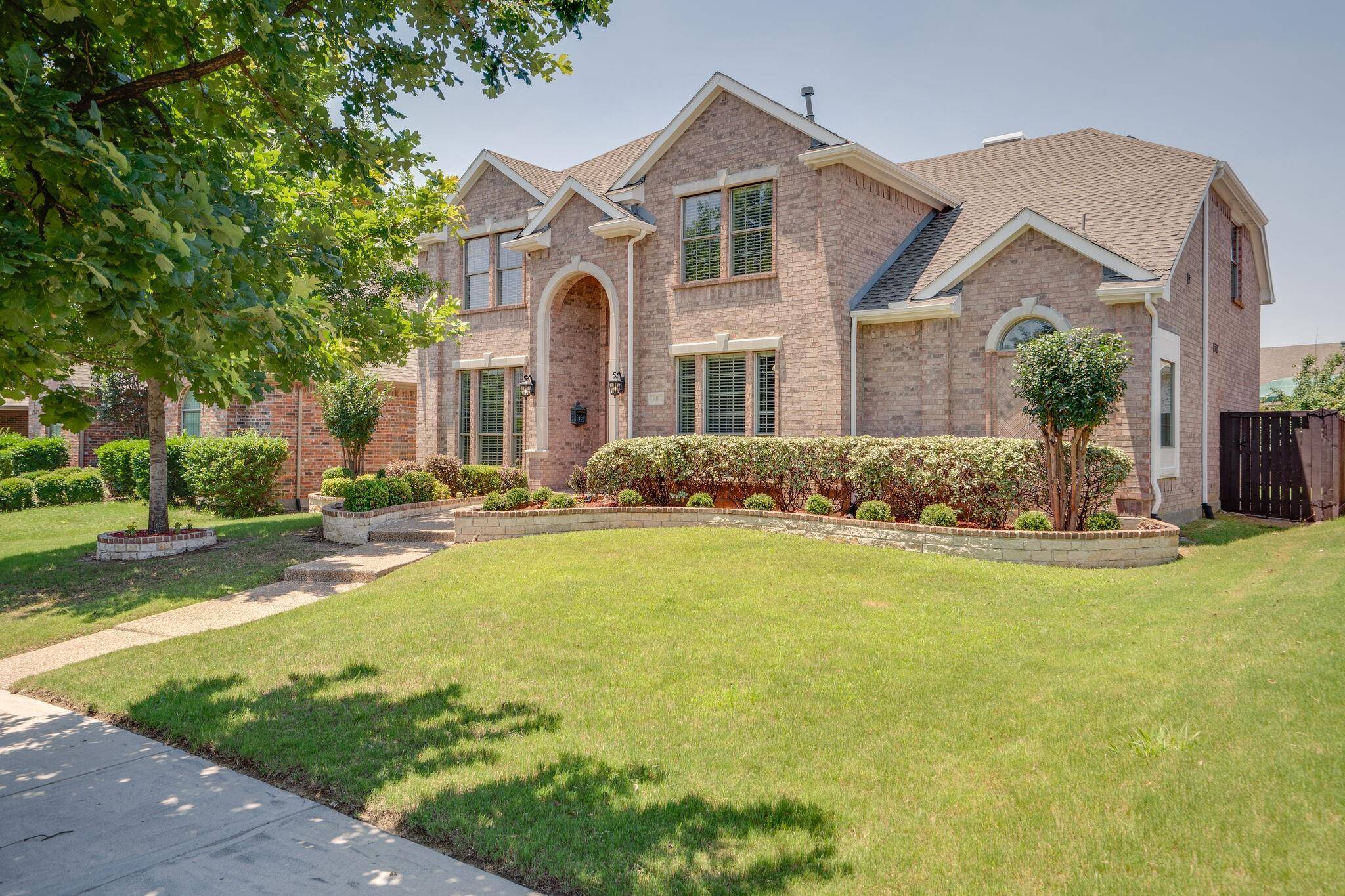 Lewisville, TX 75056,910 Stone Circle Lane