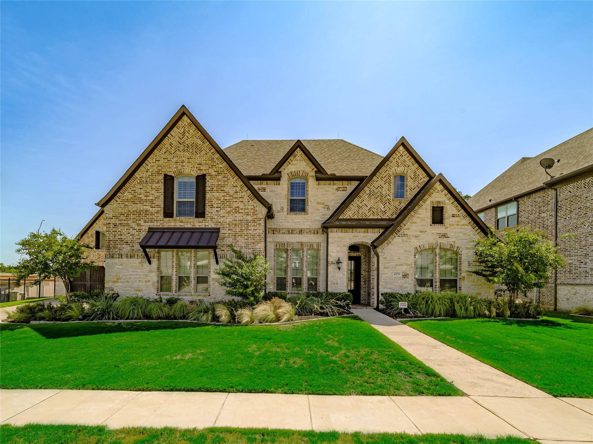 Grapevine, TX 76051,4375 Eastwoods Drive