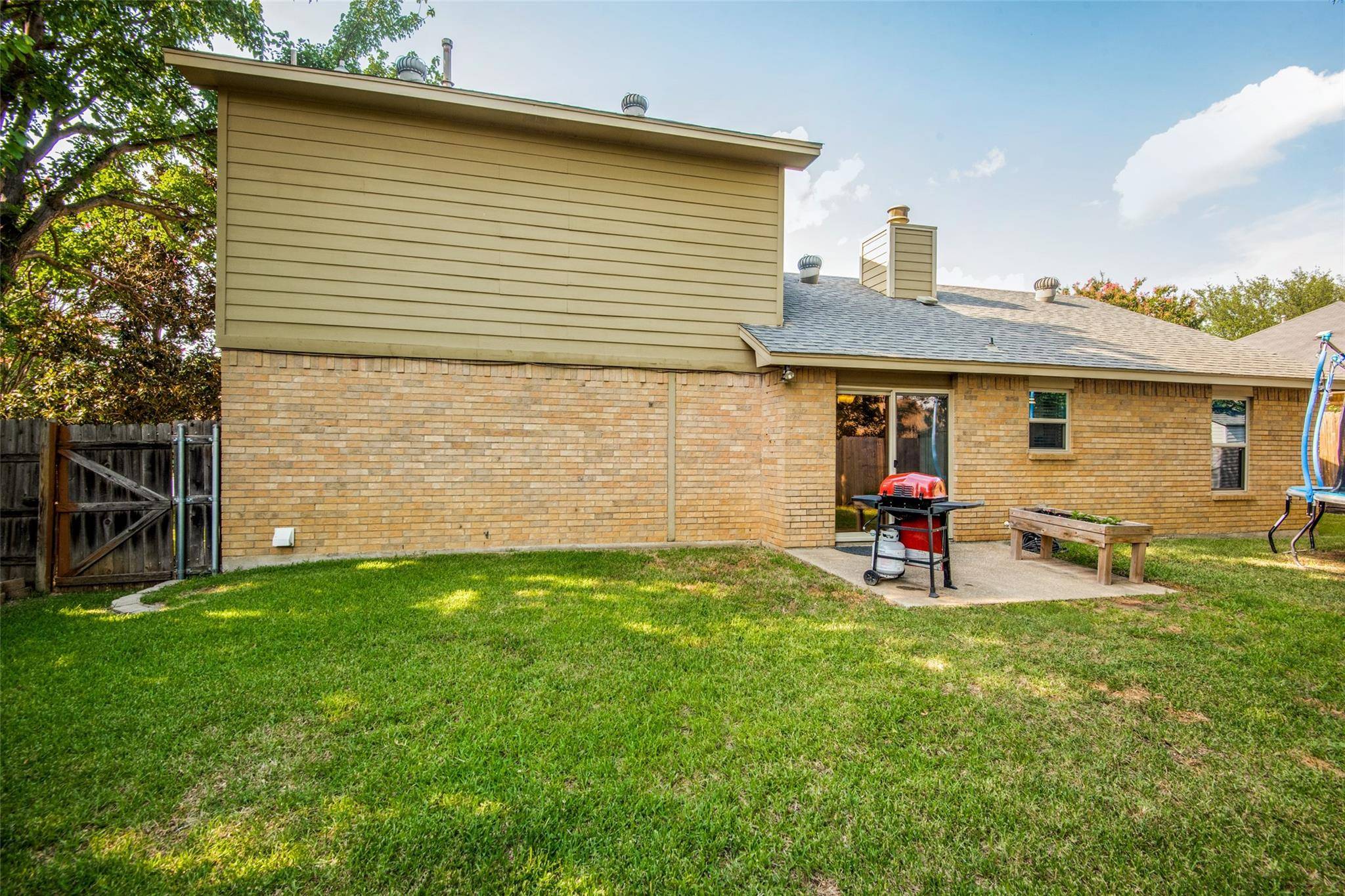 Grapevine, TX 76051,3029 Thomas Court