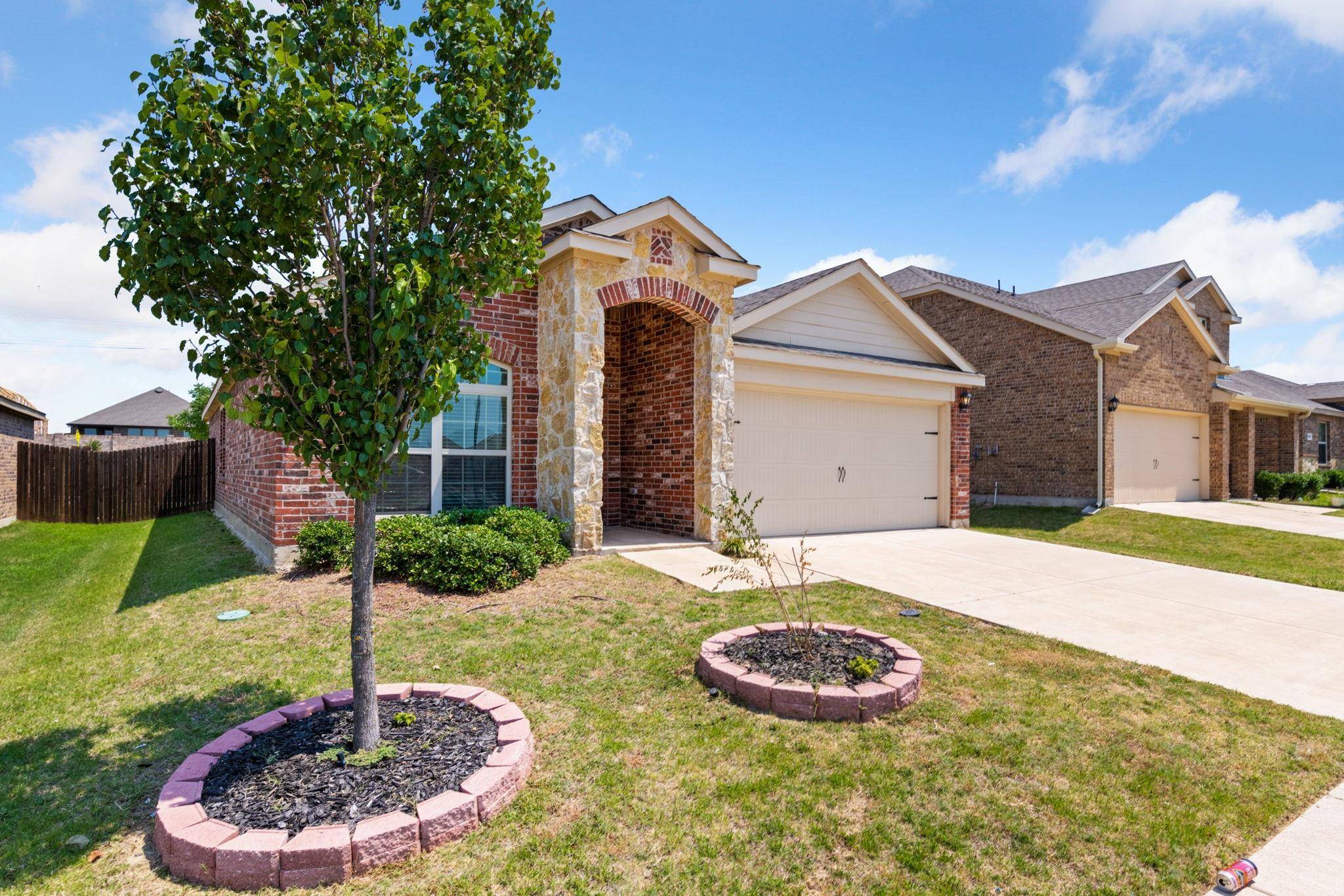 Princeton, TX 75407,1004 Platinum Drive