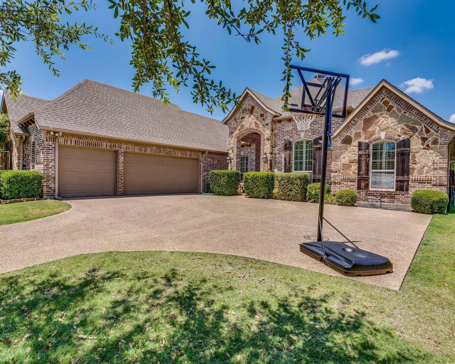 Sachse, TX 75048,2503 Spring Meadow Drive