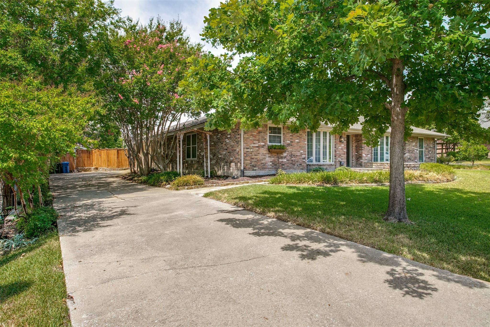 Coppell, TX 75019,537 Oakcrest Drive