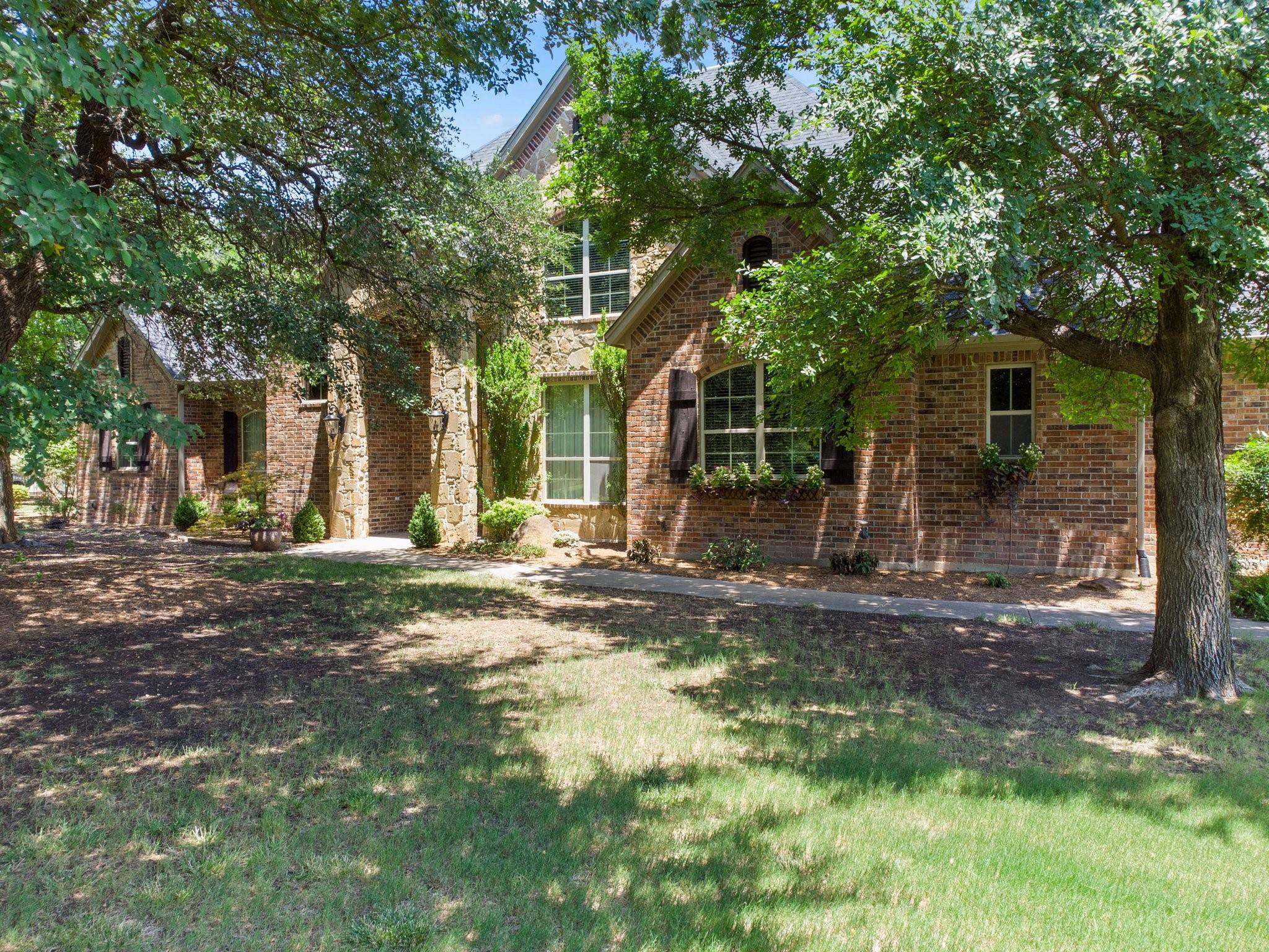 Aledo, TX 76008,201 N Oakvista Court