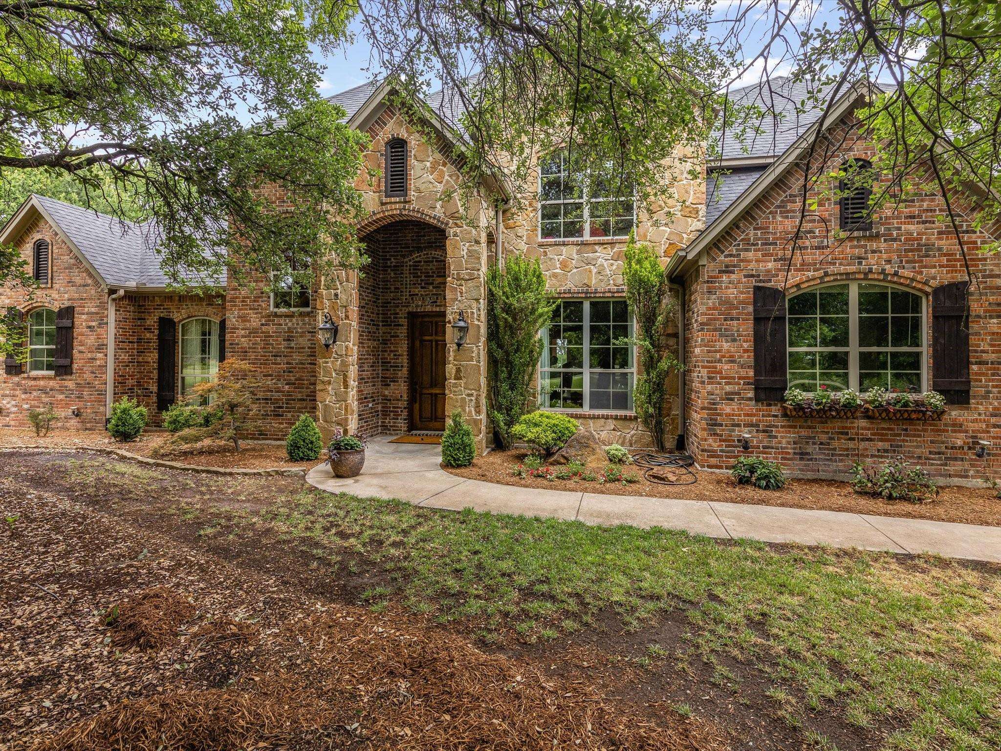 Aledo, TX 76008,201 N Oakvista Court