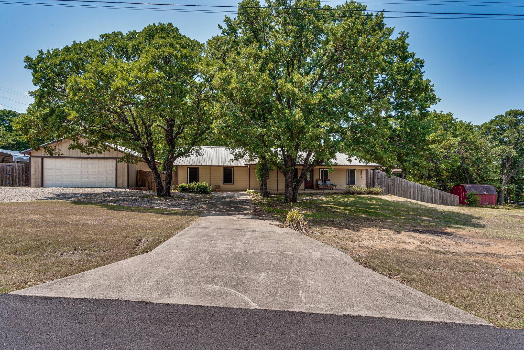 Alvarado, TX 76009,263 Pilot Point Street