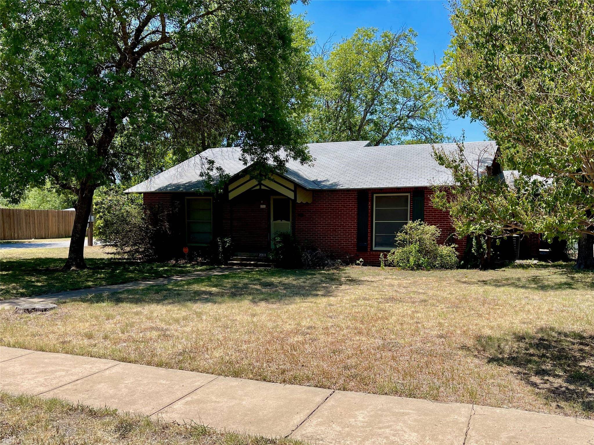 Brownwood, TX 76801,2311 Belmeade Street