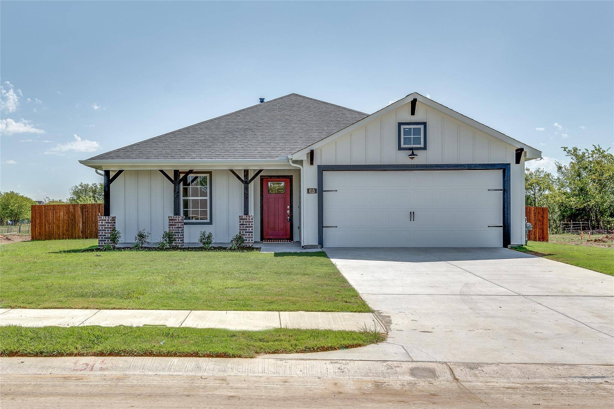 Tioga, TX 76271,615 Finlee Way