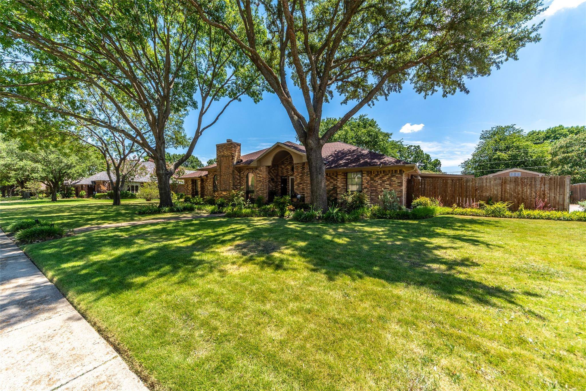 Allen, TX 75002,1602 Clearbrook Drive