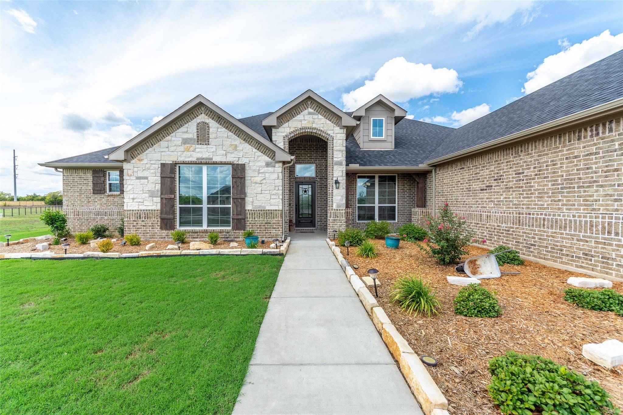 Van Alstyne, TX 75495,119 Cottonwood Court