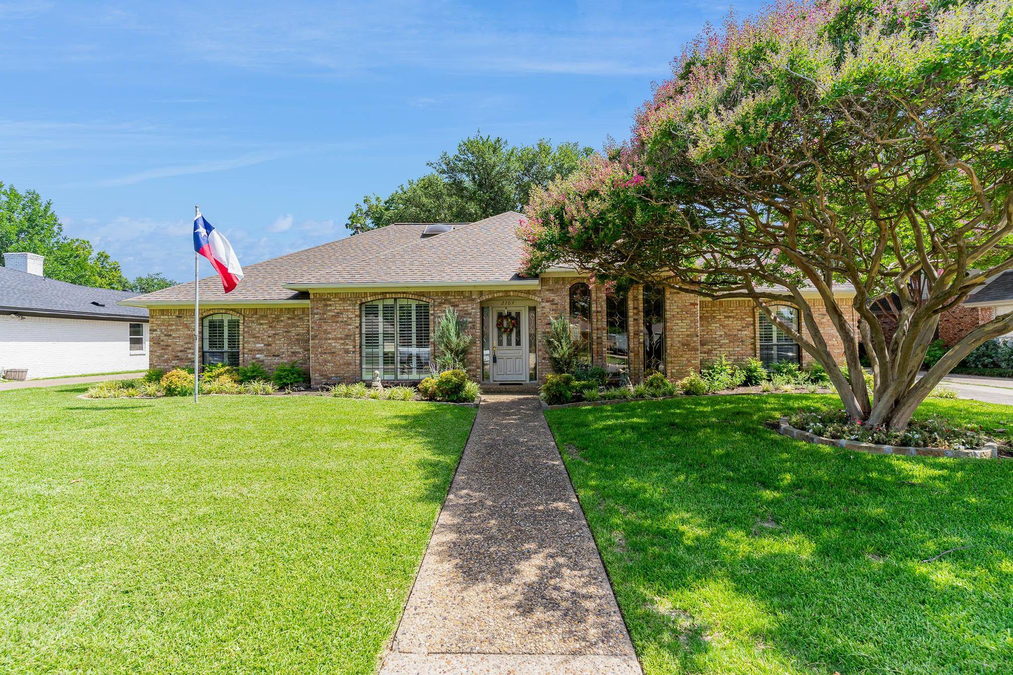 Carrollton, TX 75006,2704 Quail Ridge Drive