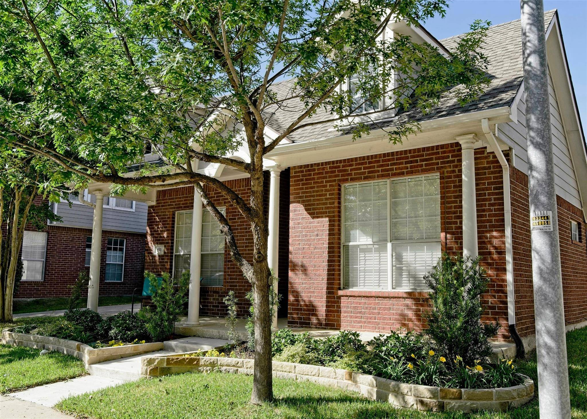 Irving, TX 75063,511 Southridge Way