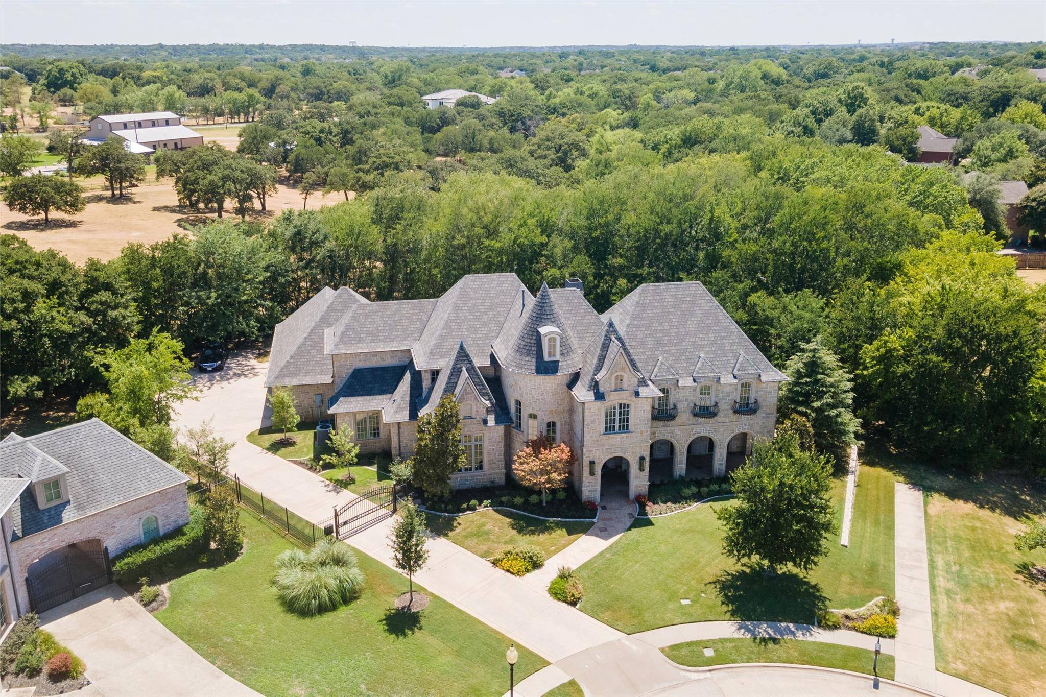 Southlake, TX 76092,325 Edinburgh Court