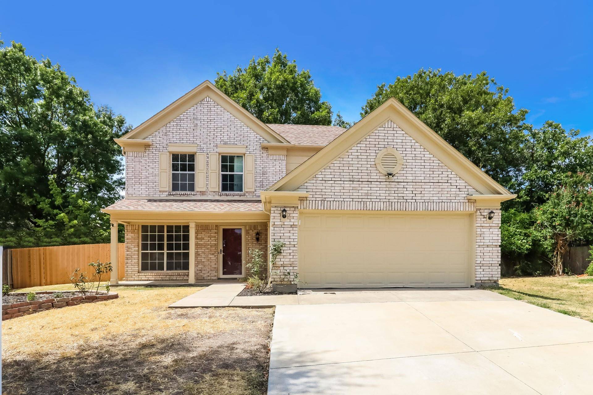 Arlington, TX 76017,828 Bracken Place