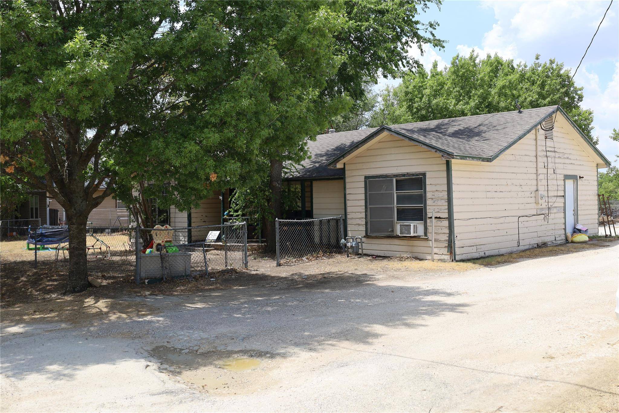 Godley, TX 76044,205 N Pearson Street