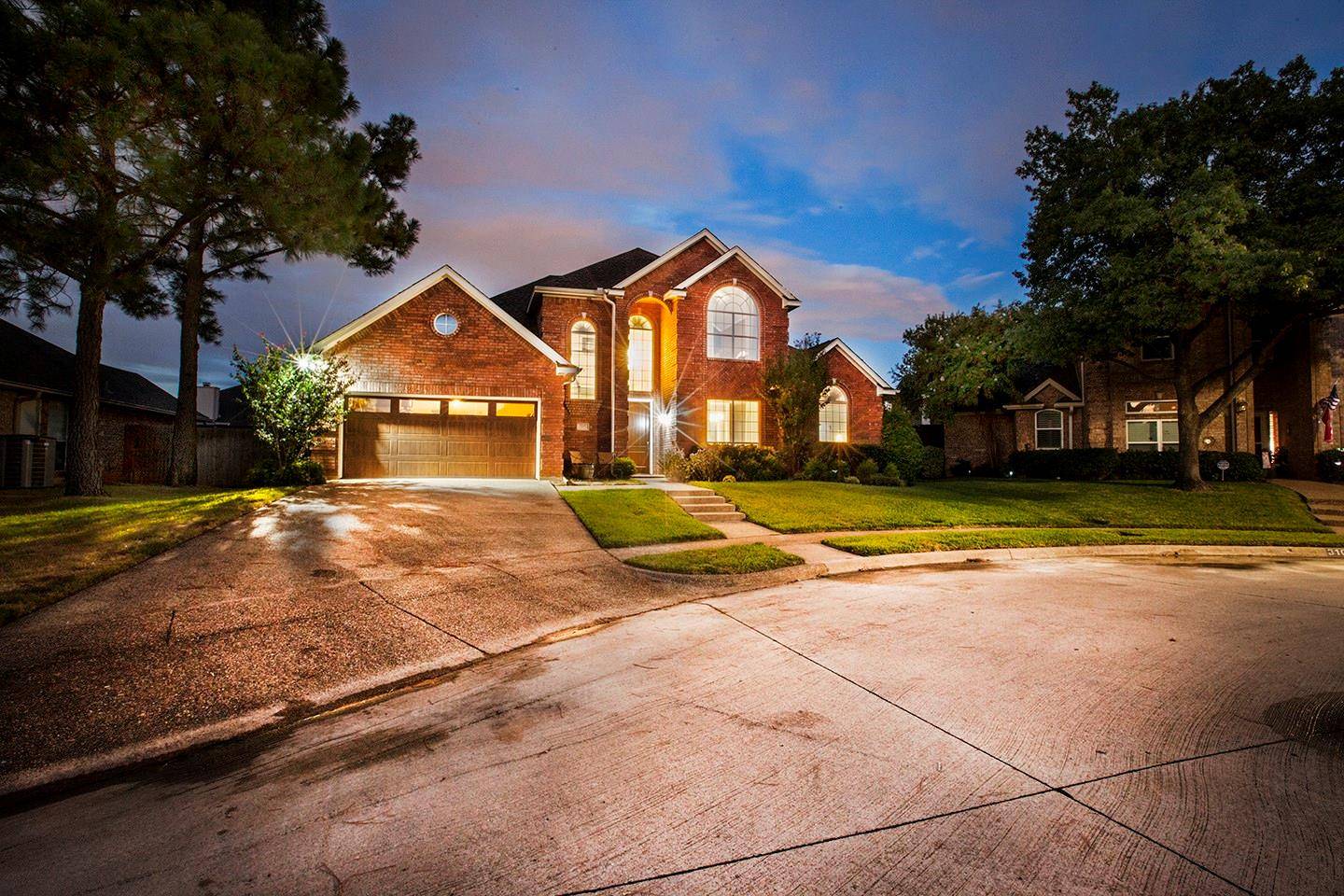 Bedford, TX 76021,3105 Creekwood Court