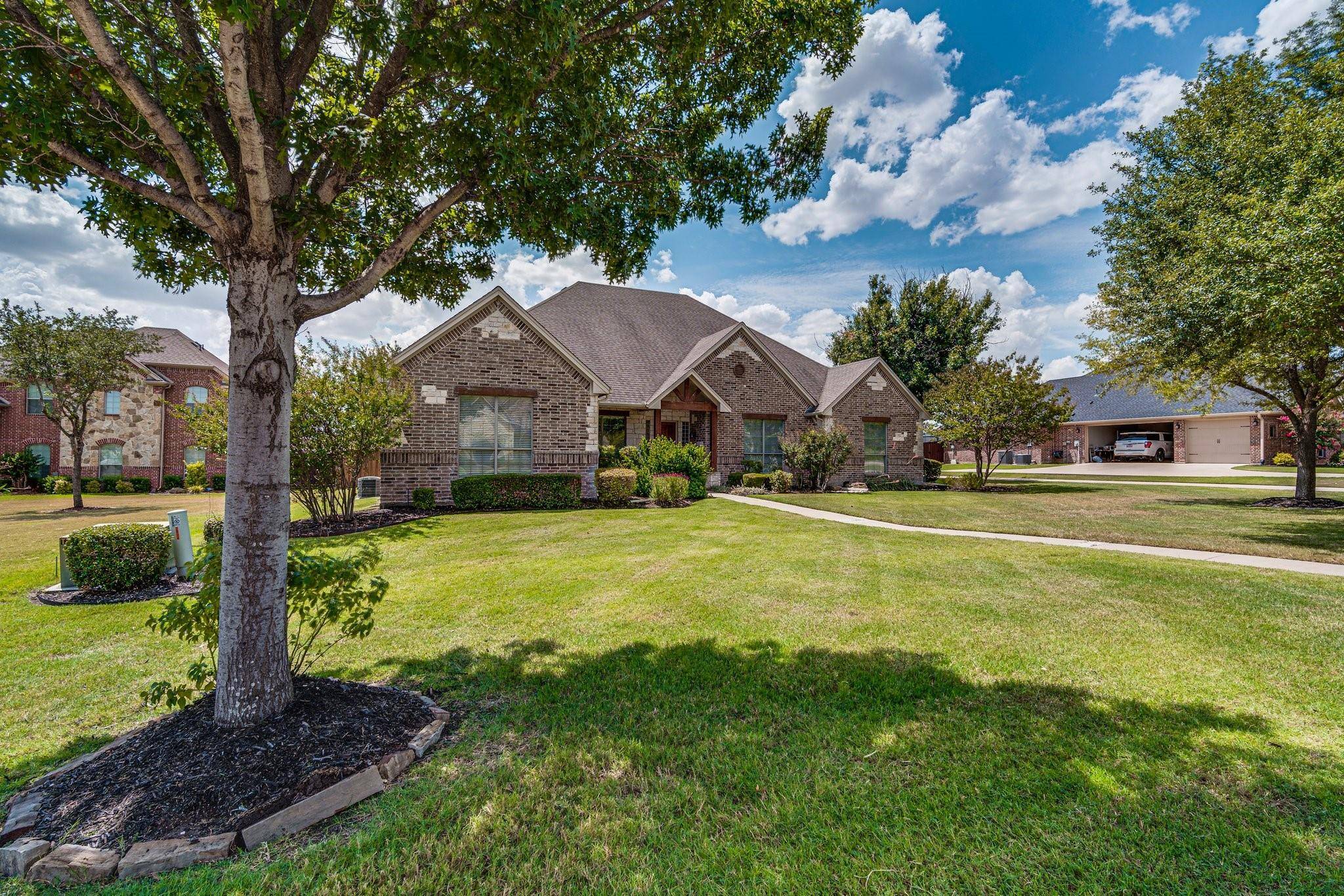 Waxahachie, TX 75167,8250 Glenwick Drive