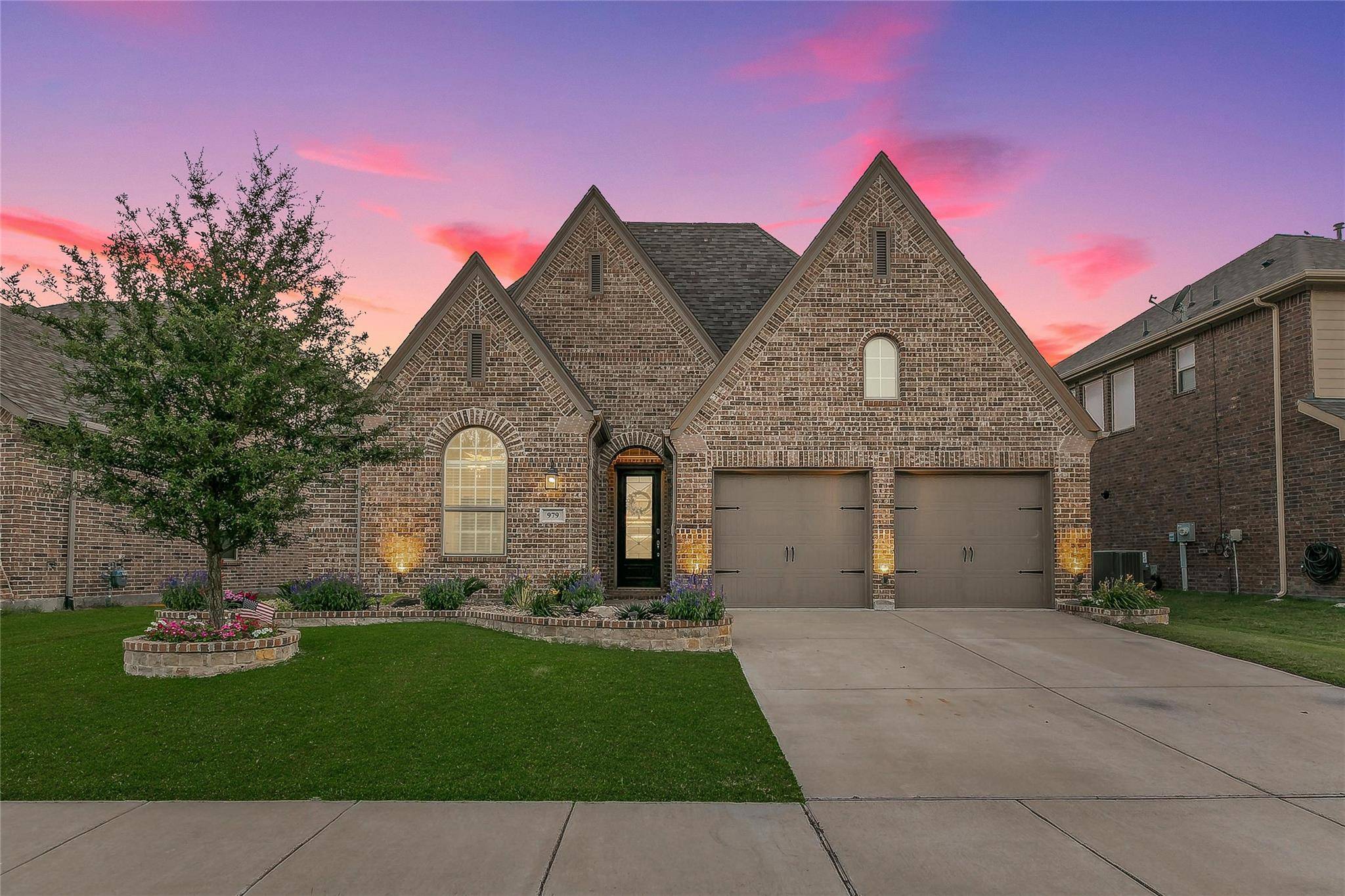 Forney, TX 75126,979 Canterbury Lane