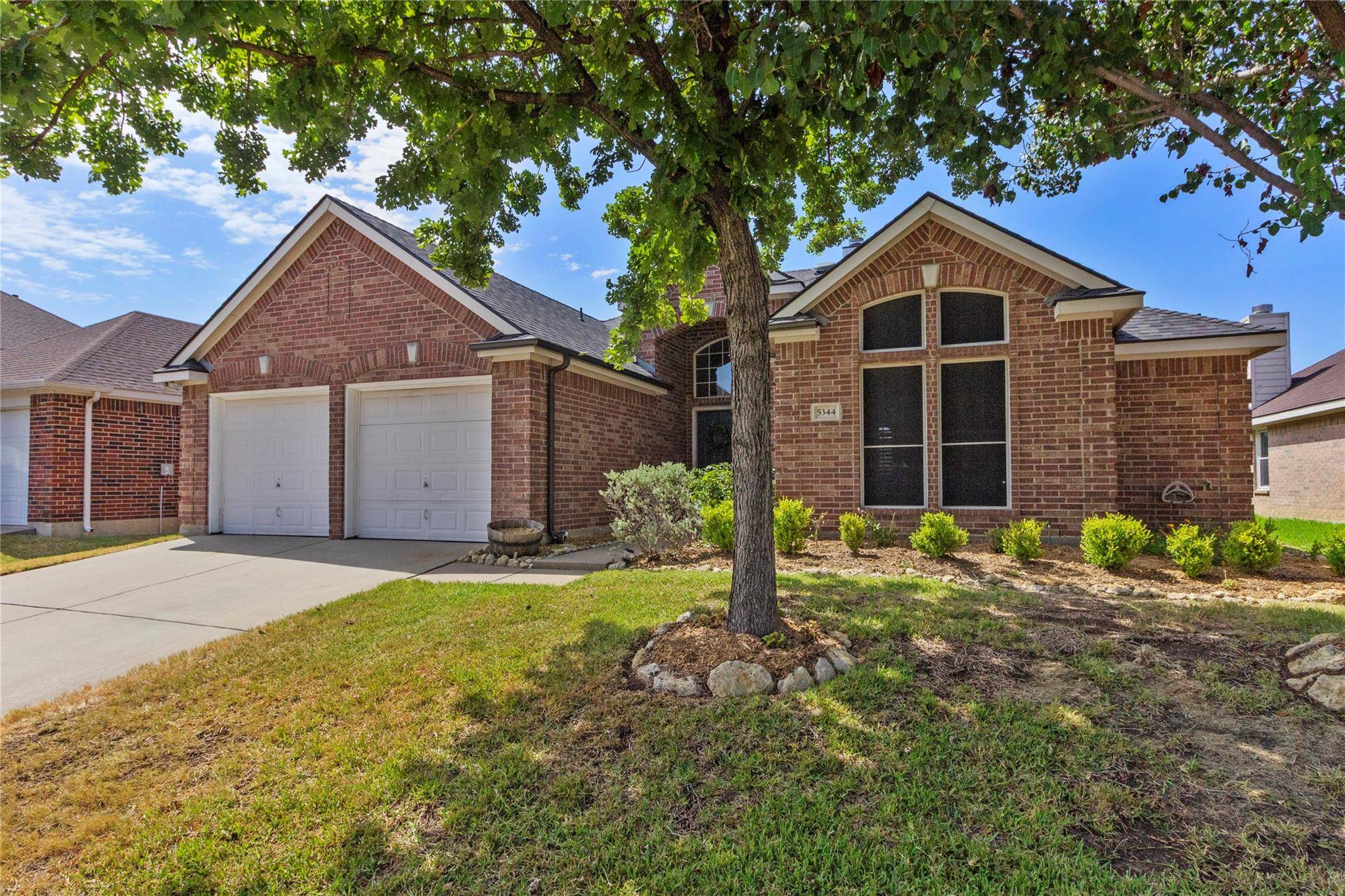 Watauga, TX 76137,5344 Ridge View Drive