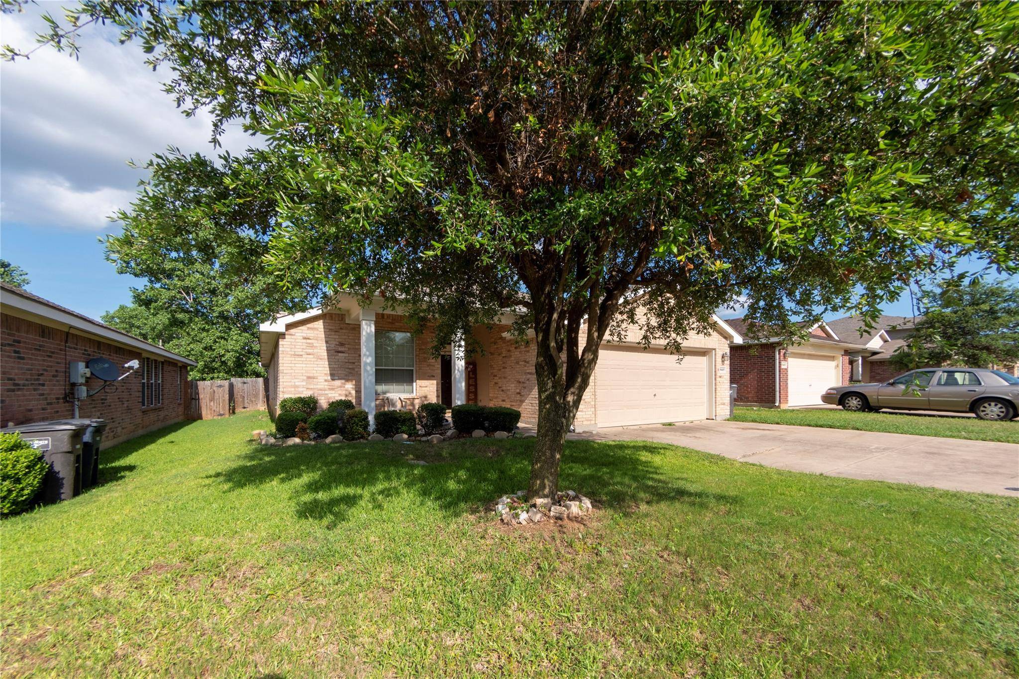 Fort Worth, TX 76134,8605 Autumn Creek Trail