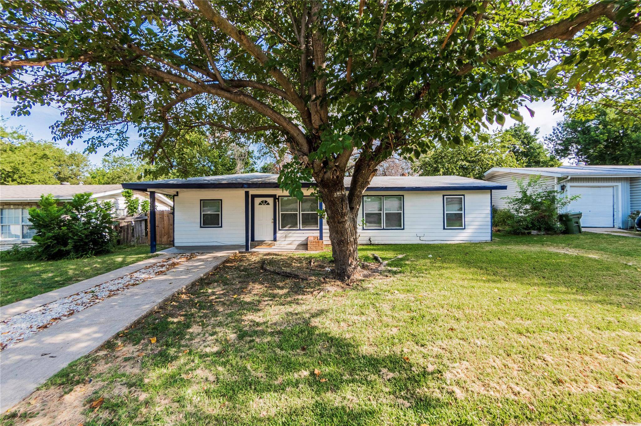 Arlington, TX 76010,1717 Jocyle Street